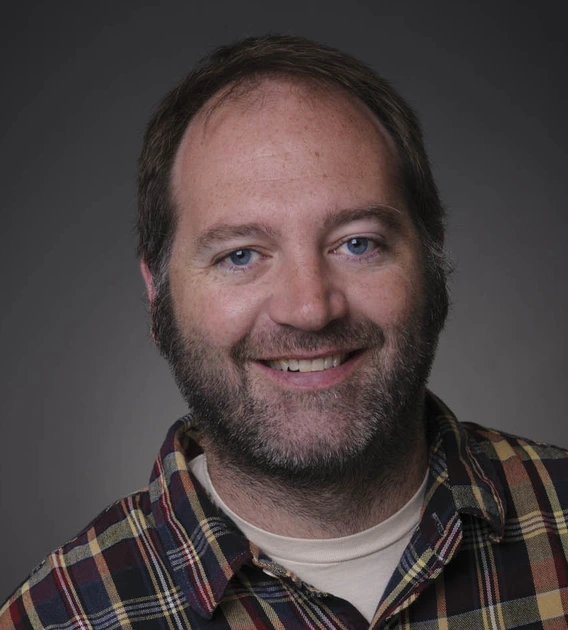 Ryan Jones Headshot