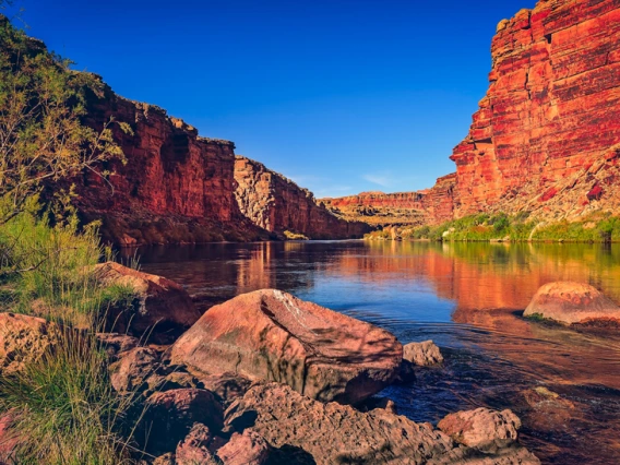 river and mountain scenery